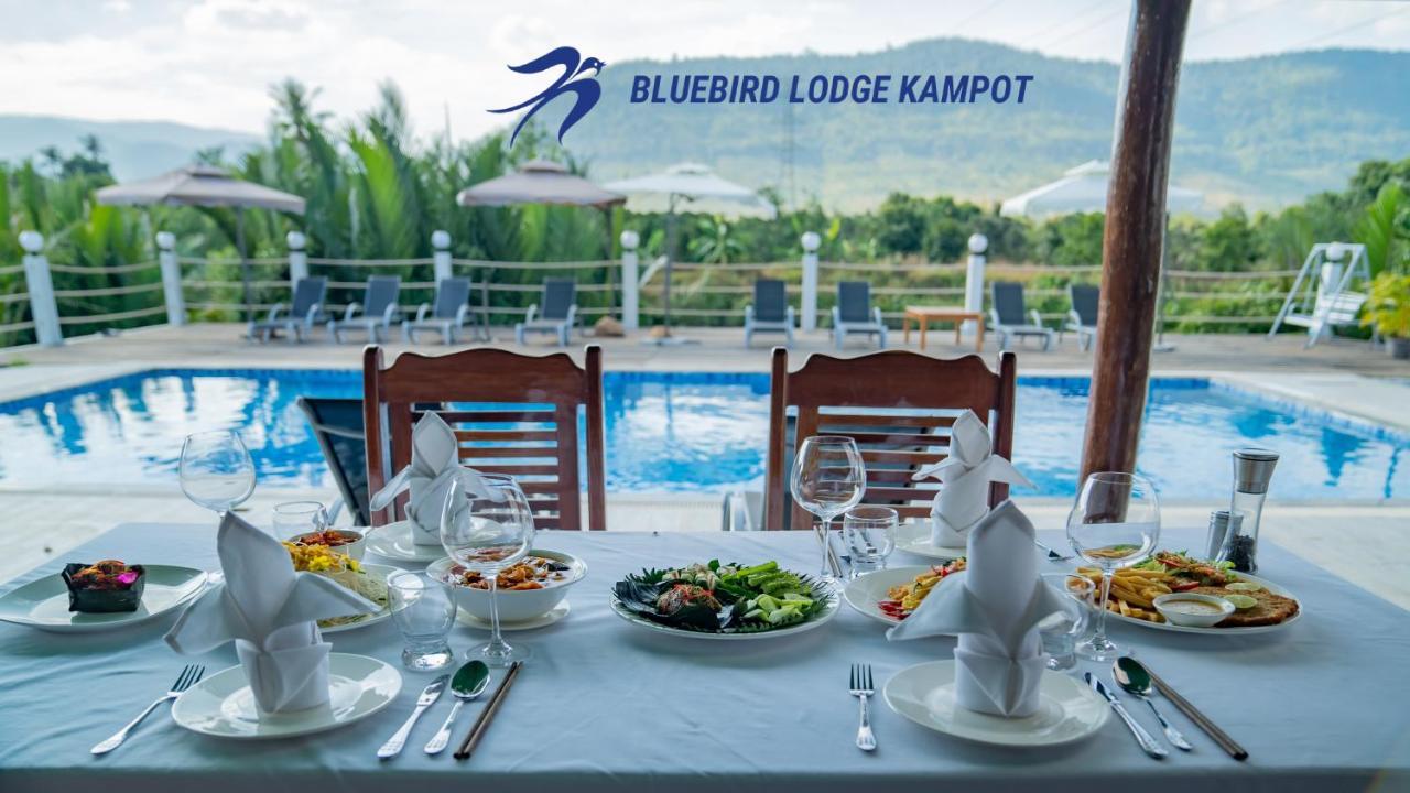 Bluebird Lodge กำปอต ภายนอก รูปภาพ